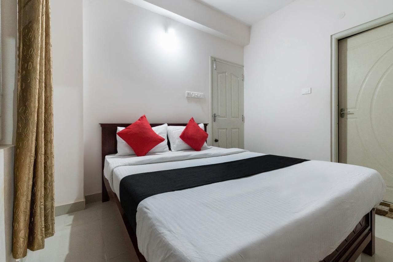 Hotel Nirvikalpa Ullal Ngoại thất bức ảnh